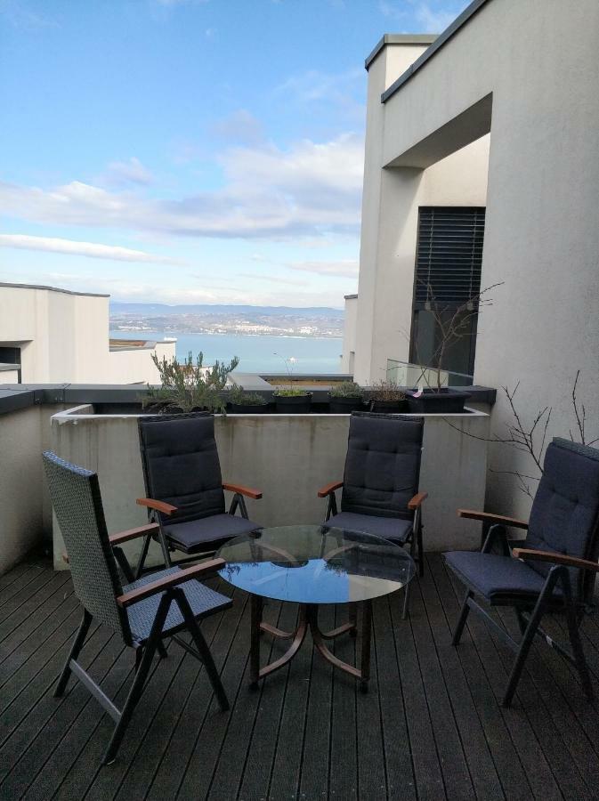 Apartment Morski Cvet Копер Екстериор снимка